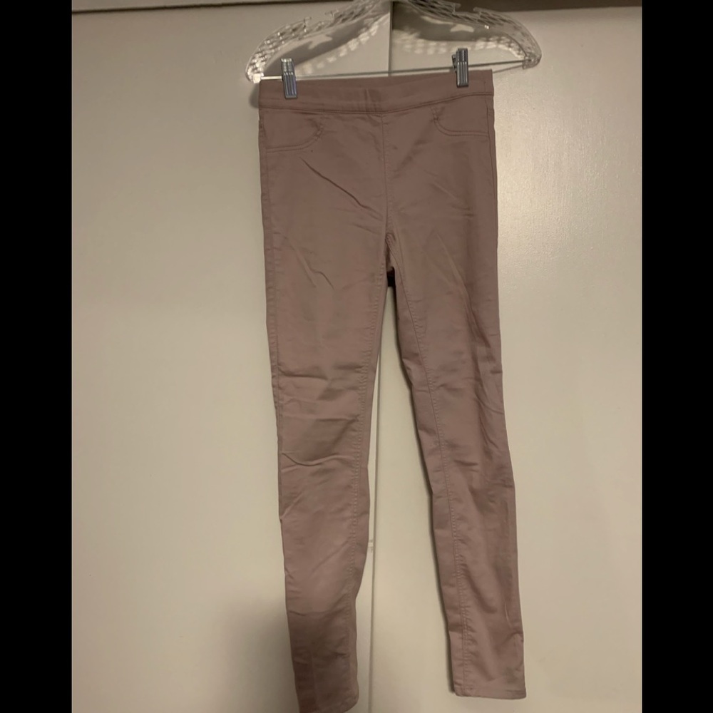 Light pink jeggings
